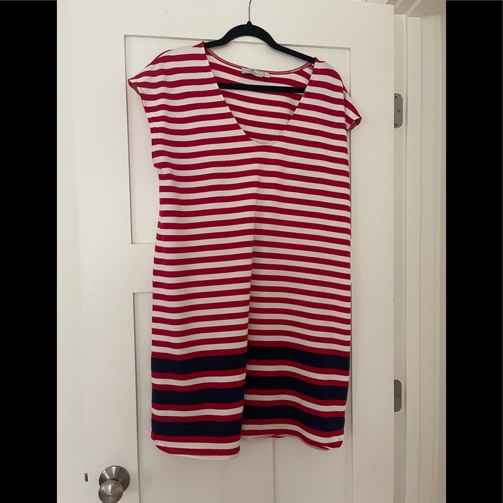 Vineyard Vines cotton V neck striped dress